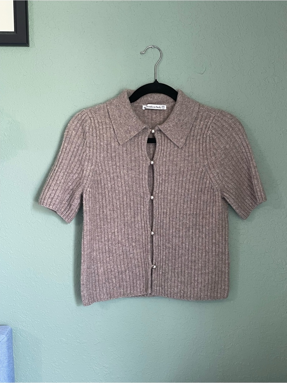 Abercrombie & Fitch Short Sleeve Collared Cardigan Size XXS in Tan